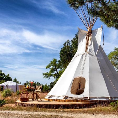 Готель Goodmuda Tipi'S Грандола Екстер'єр фото