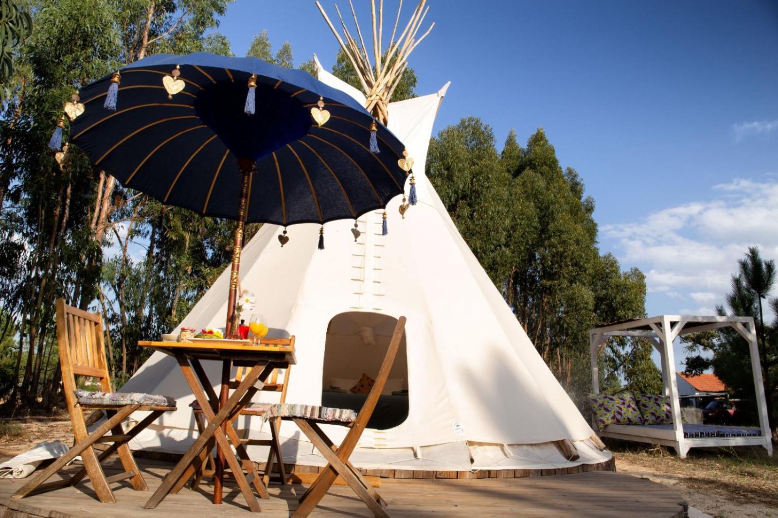 Готель Goodmuda Tipi'S Грандола Екстер'єр фото
